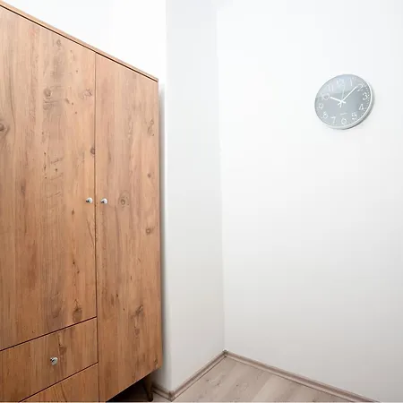 Apartman Livemore24 - 3 In Wlan - Smart-tv - 24-7 Check-in Und Kueche Duisburg