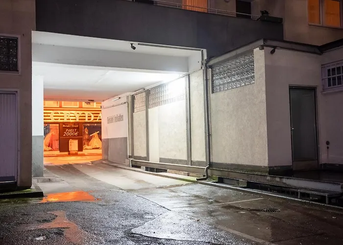 Livemore24 - 3 In Wlan - Smart-tv - 24-7 Check-in Und Kueche Apartment Duisburg